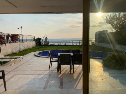 Villa For Rent In Buyukgekmege - Istanbul