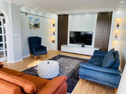 Villa For Rent In Beylikduzu - Istanbul