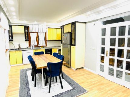 Villa For Rent In Beylikduzu - Istanbul