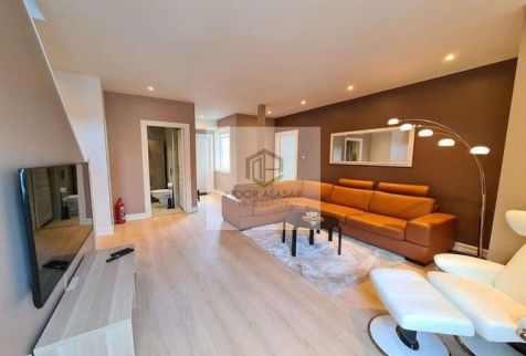 مجمع سكني متكامل للإيجار