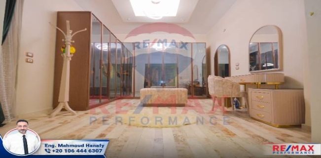 Villa For Sale In Moharram Bek - Qism Moharram Bek - Alexandria