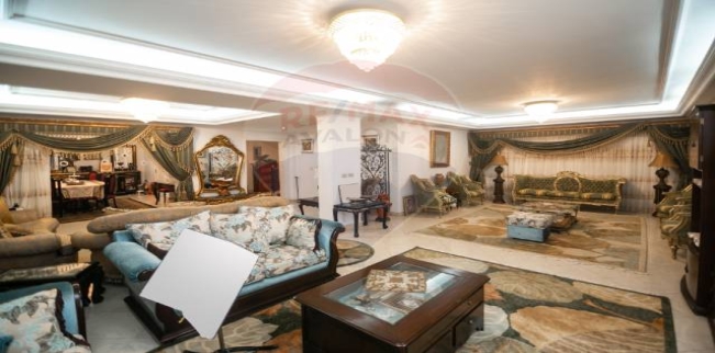 دوبلكس للبيع فى جليم - قسم الرمل - الإسكندرية