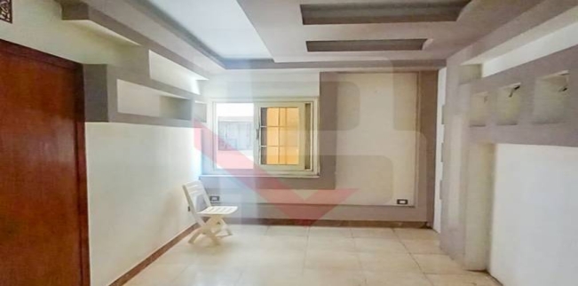 شقة للبيع فى سان استيفانو - قسم الرمل - الإسكندرية