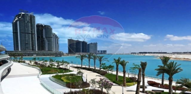شقة للبيع فى مركز العلمين - مطروح