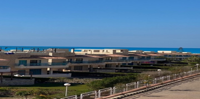 فيلا للبيع فى قسم مارينا العلمين السياحي - مطروح