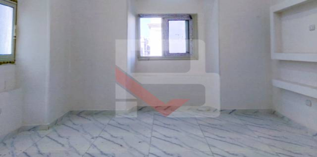 شقة للبيع فى المنشية الكبرى - قسم المنشية - الإسكندرية