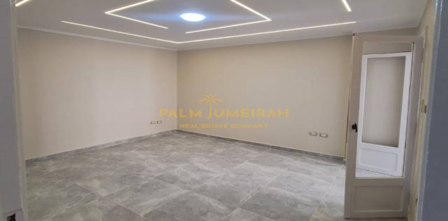 شقة للبيع فى ميامي - قسم المنتزه - الإسكندرية