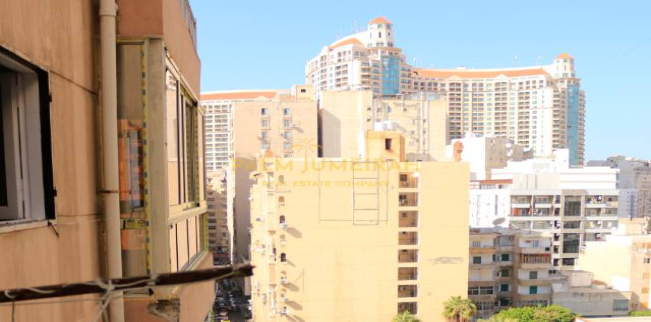 شقة للبيع فى جناكليس - قسم الرمل - الإسكندرية