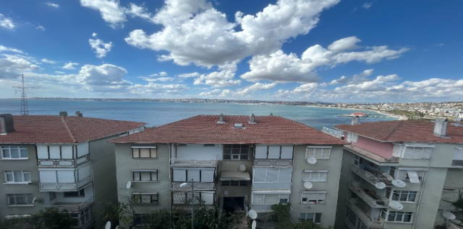 Apartment For Rent In Buyukgekmege - Istanbul