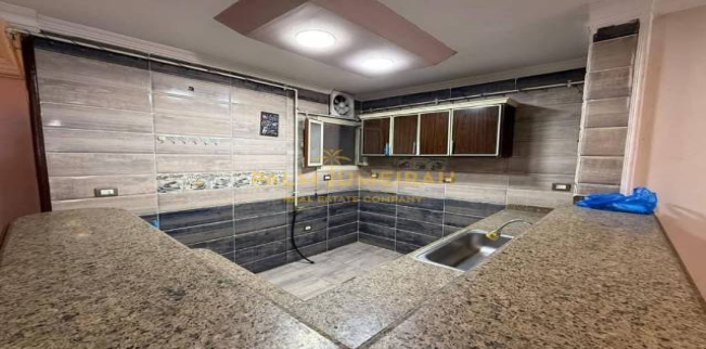 شقة للبيع فى كامب شيزار - قسم باب شرقي - الإسكندرية