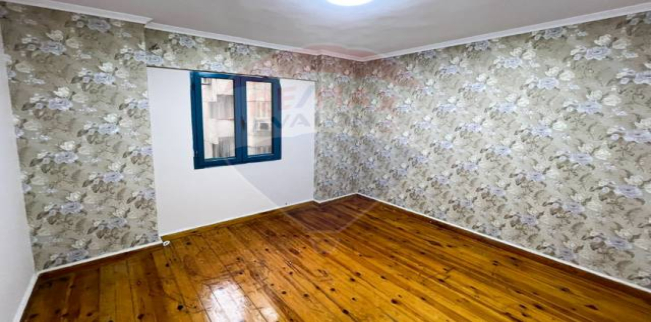 Apartment For Rent In Smoha - Qism Sidi Gabir - Alexandria