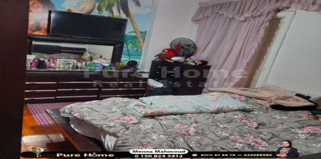 شقة للبيع فى جليم - قسم الرمل - الإسكندرية