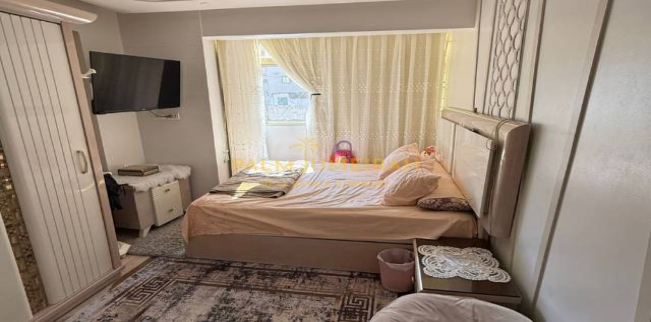 شقة للبيع فى ميامي - قسم المنتزه - الإسكندرية