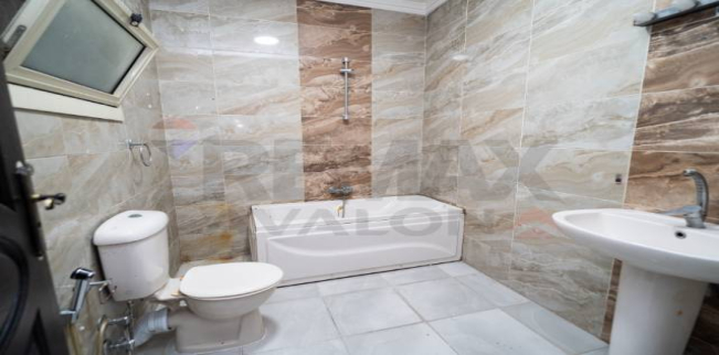 شقة للبيع فى ستانلي - قسم الرمل - الإسكندرية