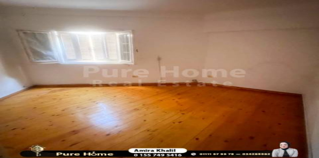 شقة للبيع فى زيزينيا - قسم الرمل - الإسكندرية