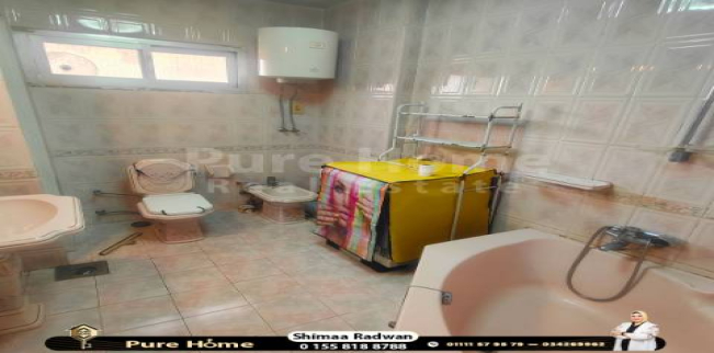 شقة للبيع فى جليم - قسم الرمل - الإسكندرية